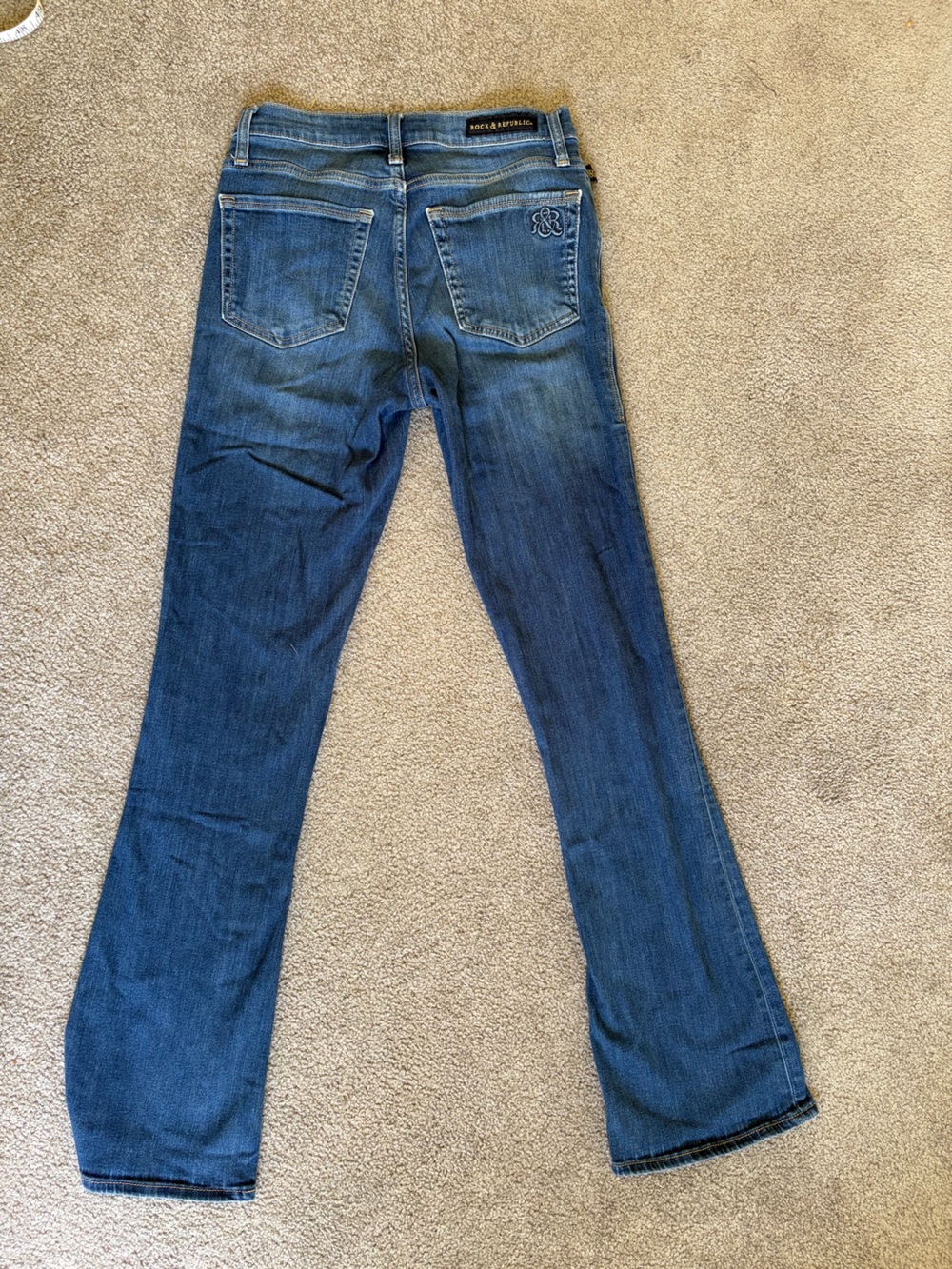 Rock & Republic Cassandra Bootcut Jeans Size 6 x 31 - Medium Wash